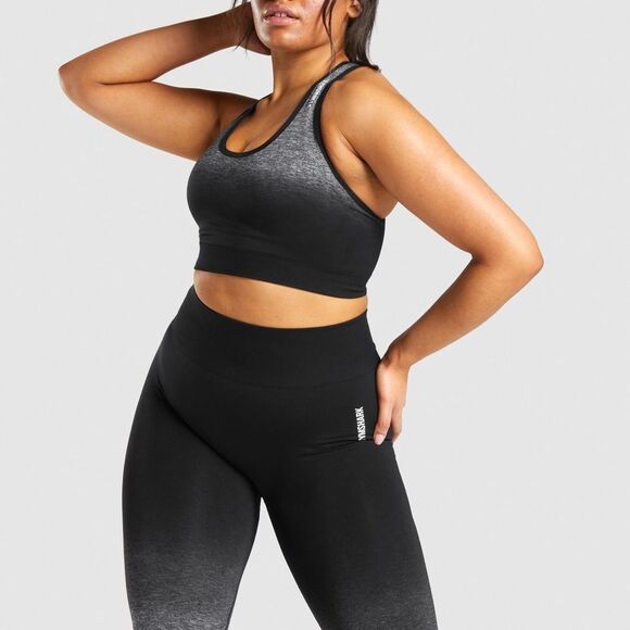 Gymshark Adapt Ombré Seamless Sports Bra in Black /Black Marl - Picture 3 of 10